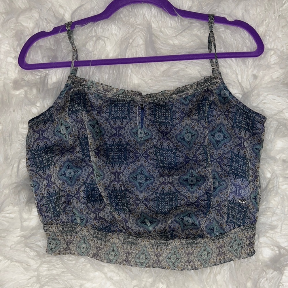 Crop top with adjustable straps